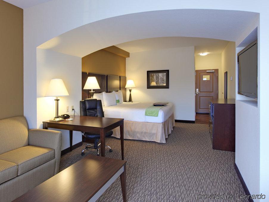 Отель La Quinta By Wyndham Memphis Wolfchase Экстерьер фото